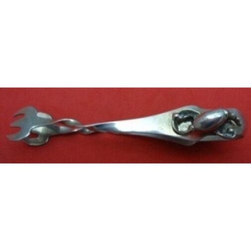 Pattern Unknown by Carr Craft Sterling Sugar Tong w/Applied Blossoms 3 1/2″