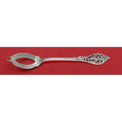 Florentine Lace by Reed and Barton Sterling Olive Spoon Ideal 5 3/4″ Custom