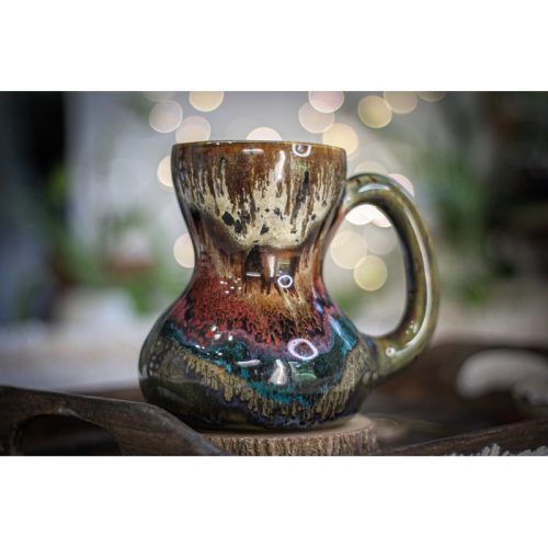 01-A Molten Cheetah Variation Acorn Gourd Mug – TOP SHELF, 20 oz.
