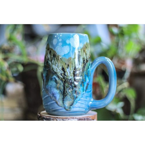05-C Blueberry Fields Textured Mug, 23 oz.