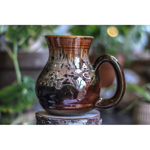 08-C Molten Rainbow Cheetah Flared Acorn Mug, 23 oz.