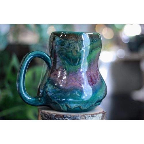 09-C Coleus Variation Notched Gourd Acorn Mug, 22 oz.