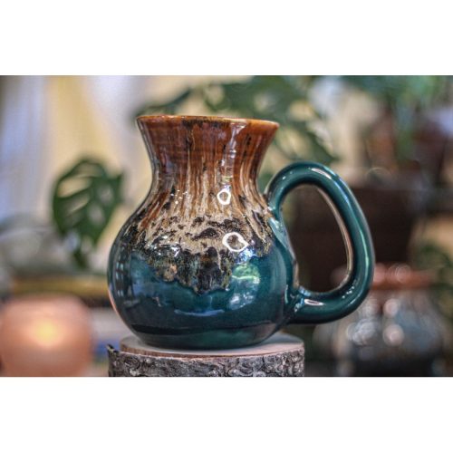 09-D Molten Cheetah Flared Mug, 23 oz.