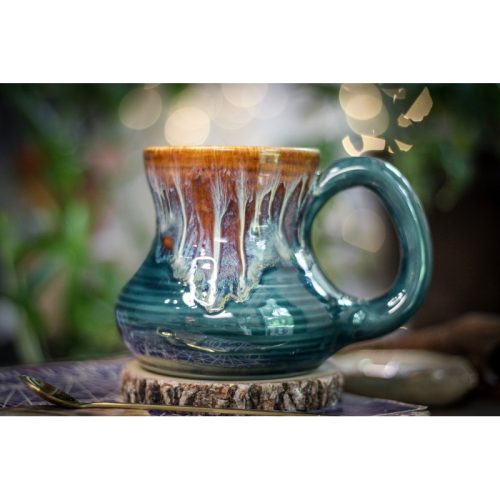 17-D New Wave Textured Flared Acorn Mug, 18 oz.