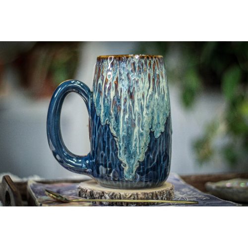 19-C New Wave Notched Textured Mug, 24 oz.