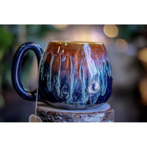 09-D New Wave Notched Crystal Mug – TOP SHELF, 17 oz.