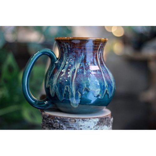 19-D New Wave Flared Notched Mug – TOP SHELF, 21 oz.
