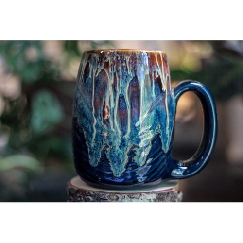 23-D New Wave Textured Mug – TOP SHELF, 24 oz.