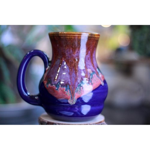 26-B Magenta Haze Barely Flared Acorn Mug – TOP SHELF, 26 oz.