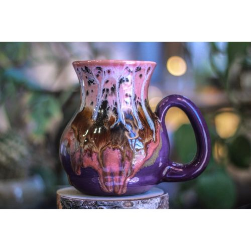 04-B Granny’s Boudoir Flared Acorn Notched Mug – MINOR MISFIT, 22 oz. – 10% off