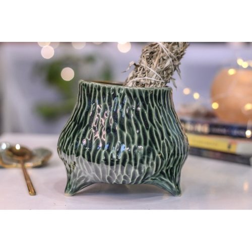 06-D EXPERIMENT Textured Cauldron, 17 oz.