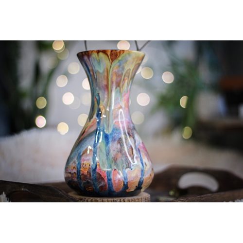 07-C FLOW Vase, 24 oz.