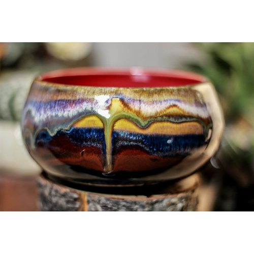 08-P New Earth Planter