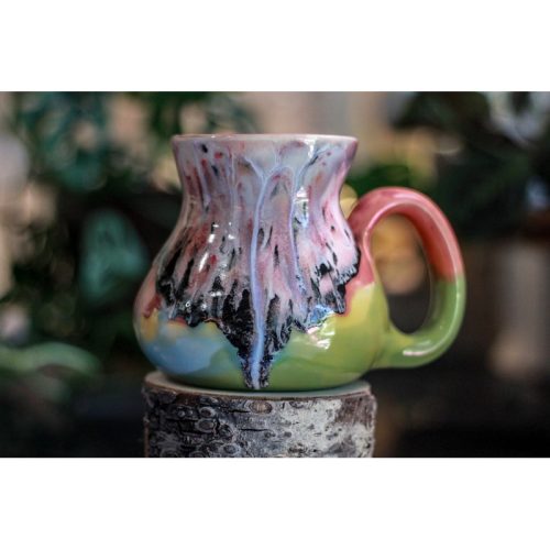 06-C Granny’s Lace PROTOTYPE Flared Mug – MINOR MISFIT, 25 oz. – 10% off