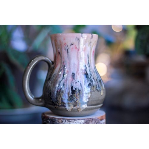 12-D Granny’s Lace Barely Flared Acorn Mug – MISFIT, 22 oz. – 15% off
