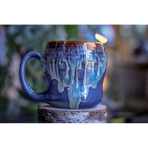 14-D New Wave Notched Textured Mug – MINOR MISFIT, 19 oz. – 10% off