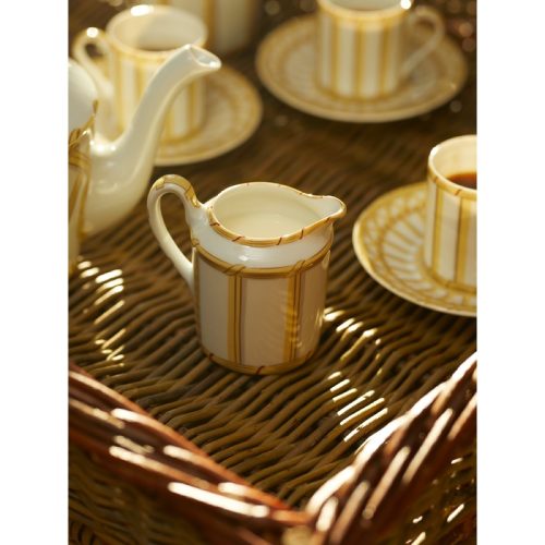 Vannerie Cottage Porcelain Creamer