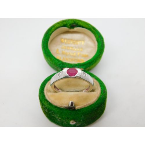 18ct White Gold, 0.5ct Ruby & Diamond Dress Ring Vintage c1980 Size O UK