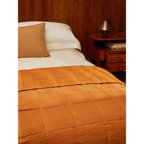 Hand-Embroidered Linen Quilt (79in/2m)