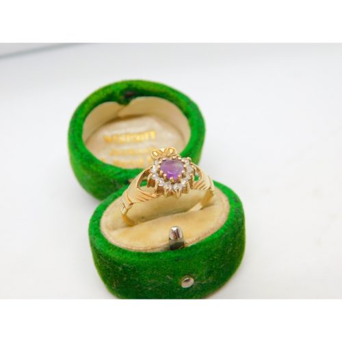 9ct Gold, Amethyst & Paste Set Irish Claddagh Wedding Ring Vintage 1973