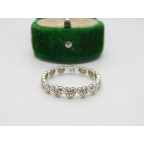 9ct White Gold & Diamond Set Heart Shaped Eternity Ring Vintage c1990 Sheffield