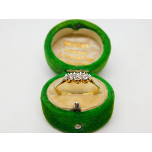 Victorian 18ct Yellow Gold & 0.2ct Diamond Three Stone Ring Antique c1890