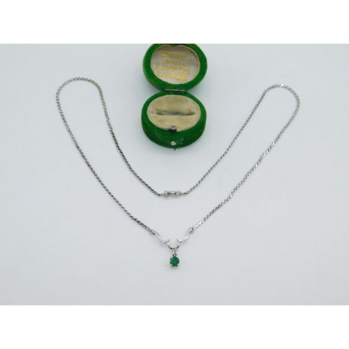 9ct White Gold, 0.25ct Emerald & Diamond Drop Necklace Vintage c1990