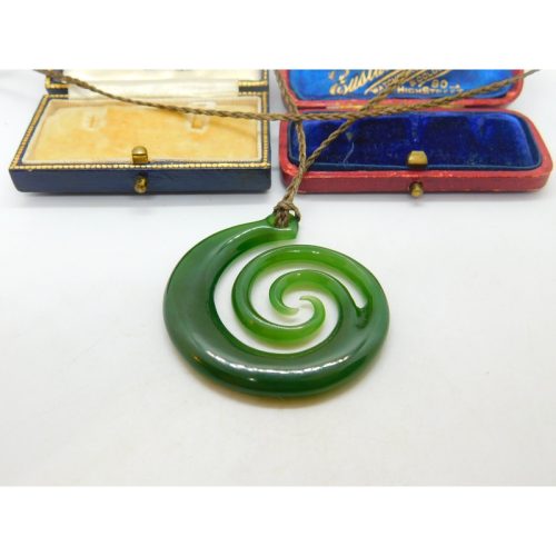 New Zealand Maori Carved Nephrite Jade ‘Koru’ Pendant Keepsake Vintage c1970