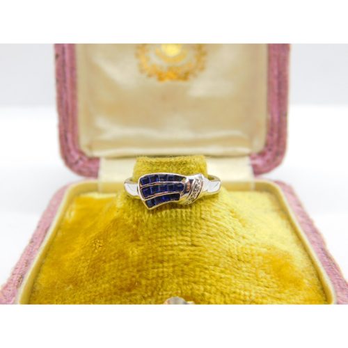 18ct White Gold, Sapphire & Diamond Buckle or Swirl Ring Vintage c1980