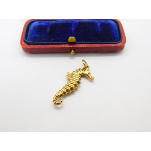 9ct Yellow Gold Seahorse Marine Charm Pendant Vintage c1970 Birmingham