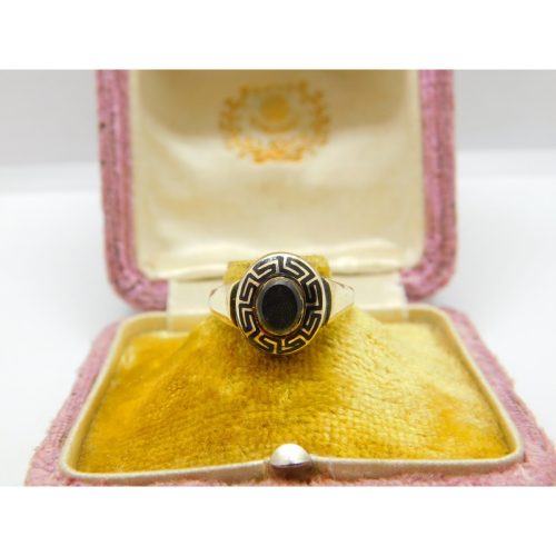 Victorian 9ct Gold, Black Enamel & Hair Mourning Ring Antique 1866 Birmingham