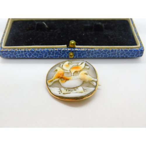 Georgian Rose Gold & Carved Shell ‘Doves of Pliny’ Cameo Brooch Antique c1790