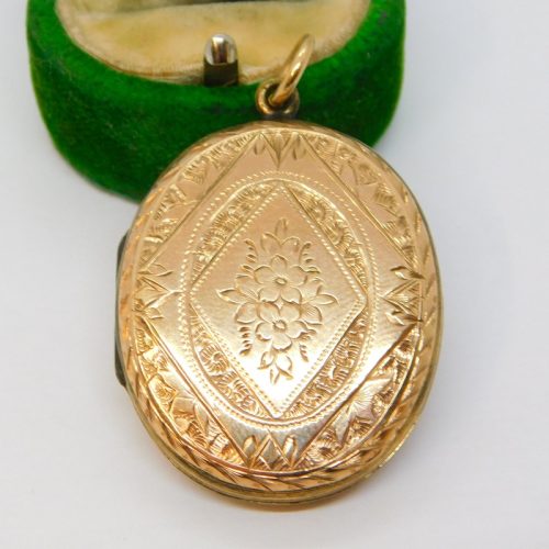 Victorian 9ct Gold Back & Front Floral Pattern Sweetheart Locket Antique c1890